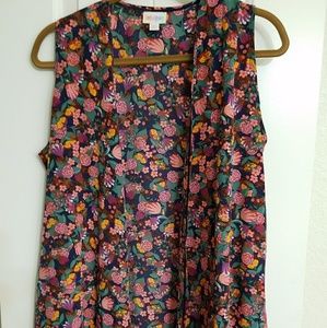LuLaRoe Joy with Spring flowers